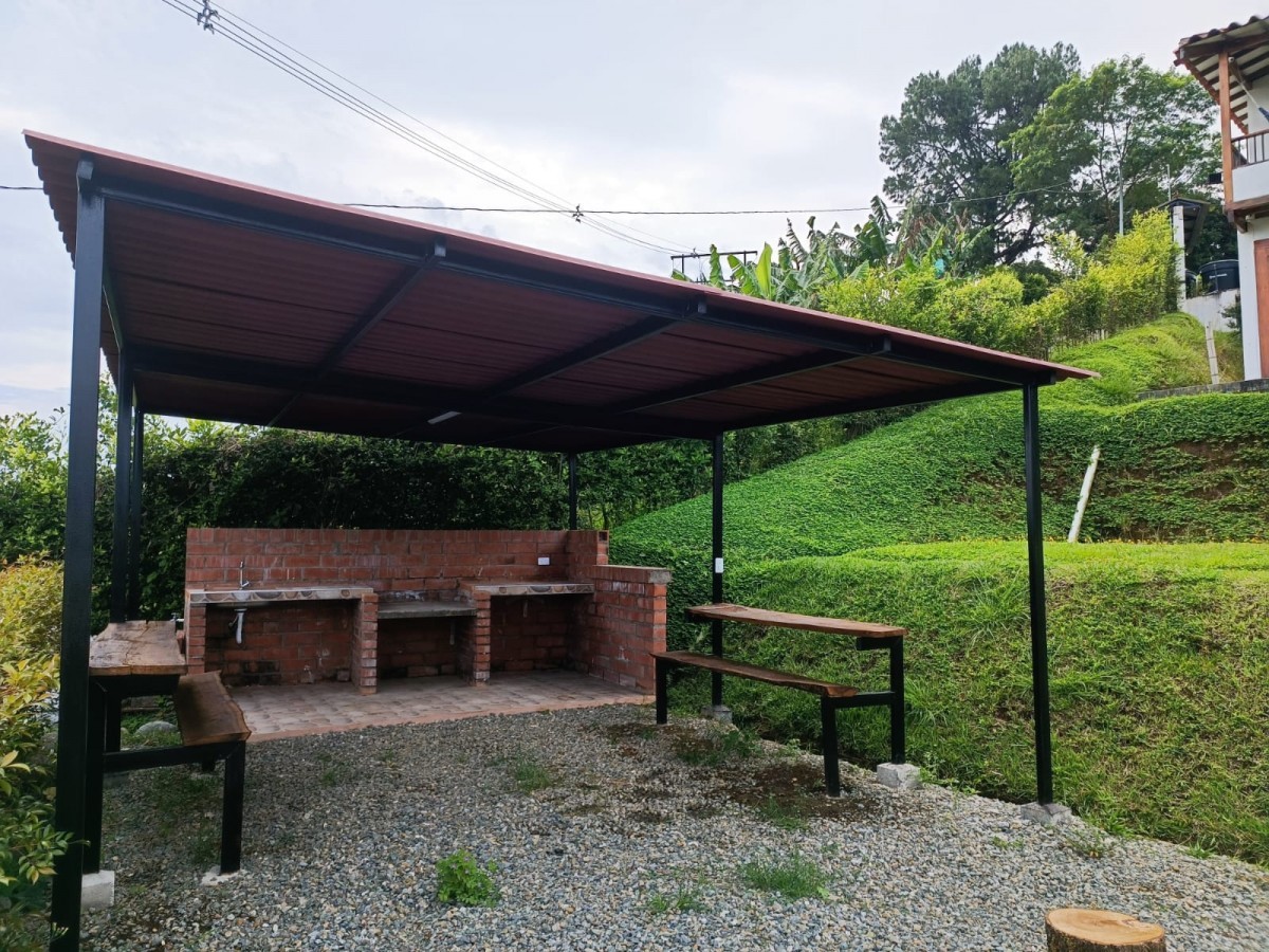 Foto de Finca en Venta en Vereda santagueda, Palestina - 2 - 279052239