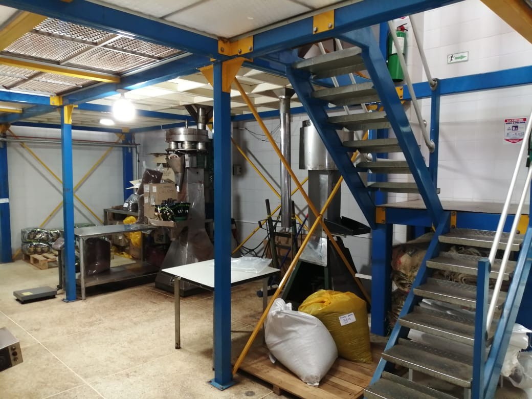 Foto de Bodega en Venta en Panamericana, Manizales - 2 - 72001