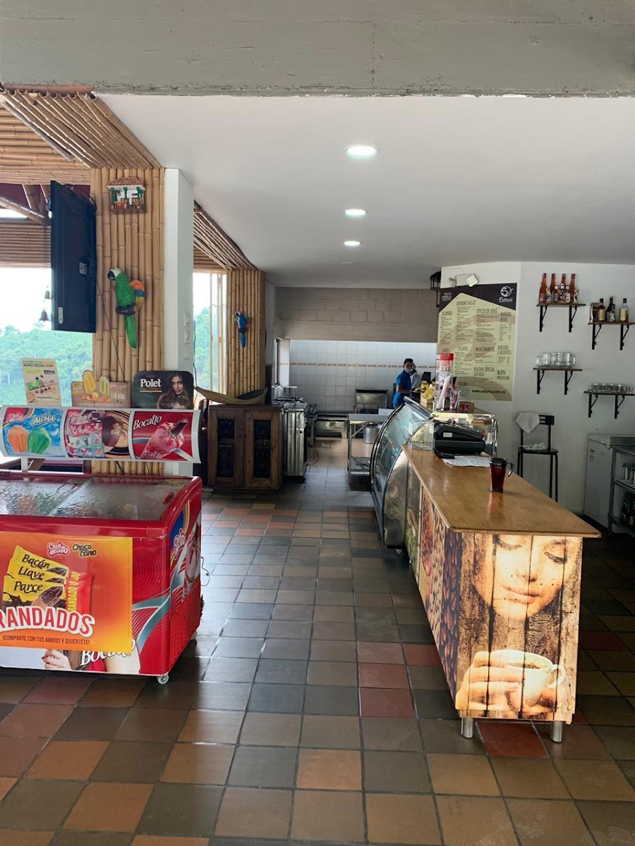 Foto de Local en Venta en Panamericana, Manizales - 1 - 27917351