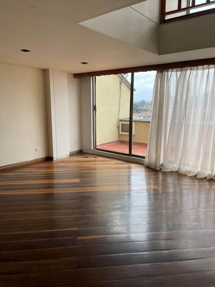 Foto de Apartamento en Venta en Versalles, Manizales - 5 - 279022311