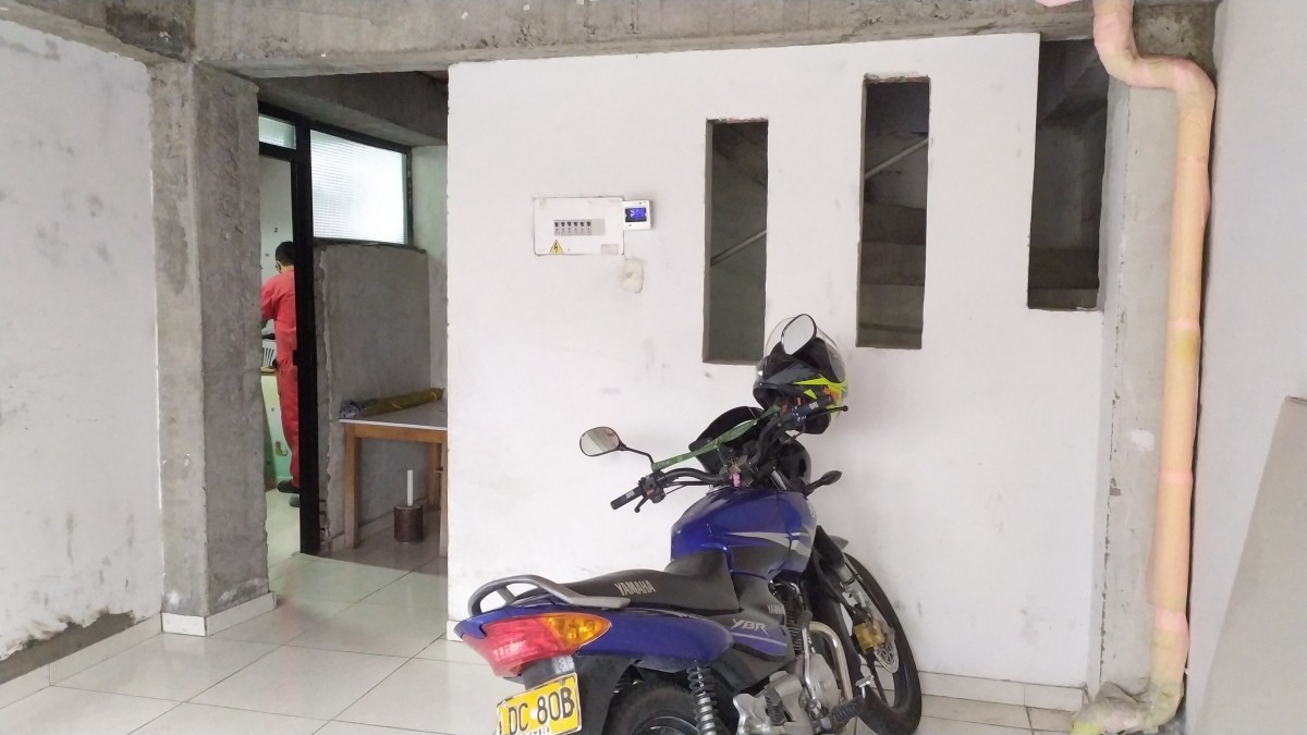 Foto de Edificio para Venta en Centro, Villamaria - 79024212