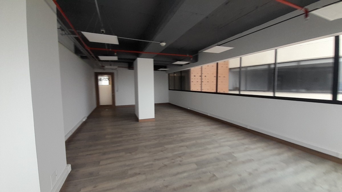 Foto de Oficina en Venta en Avenida santander , Manizales - 1 - 279024899