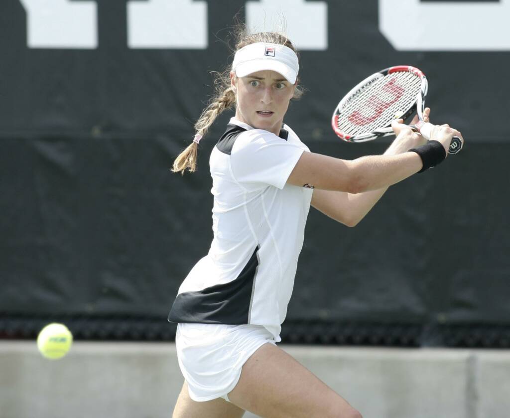 South Carolina vs WashingtonNCAA Tennis College Station, Texas05/15/09(Gabriel Chmielewski Photographer)