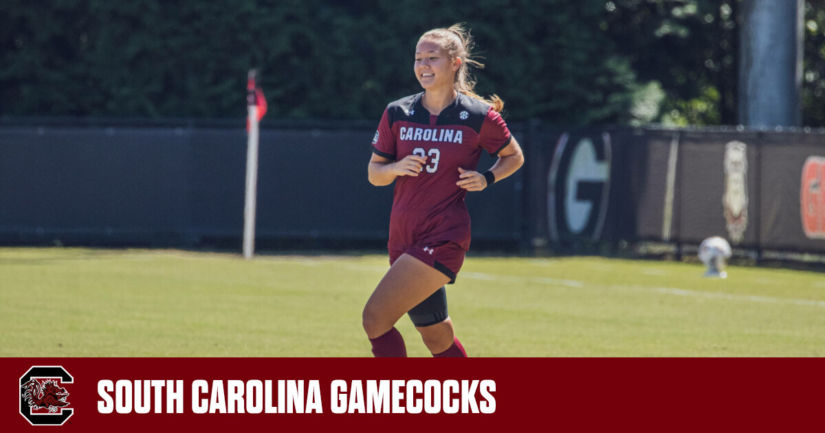 South Carolna Midfielder Samantha Chang – College Soccer News Women's  National Player Of The Week – Week Ending November 21, 2021 – College  Soccer News