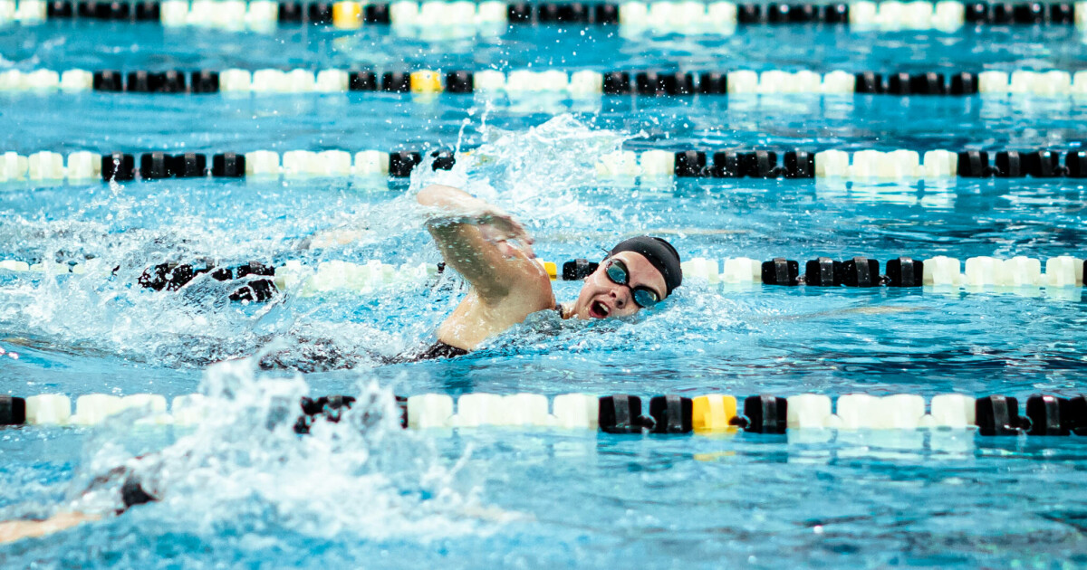 South Carolina Picks Up Three Wins on Opening Day of Gamecock Invitational