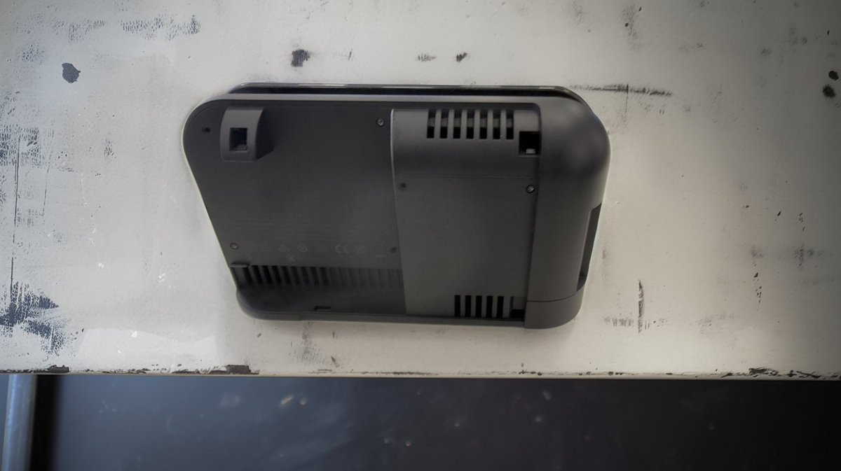 Switch 2 Dock