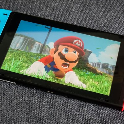 Nintendo Switch Cover