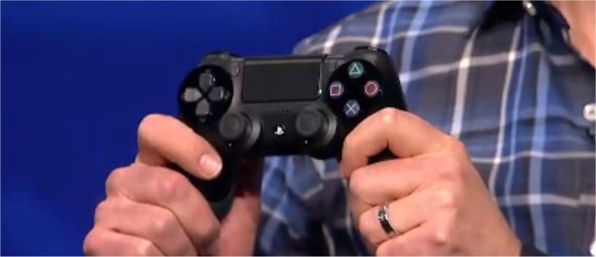 Il nuovo Firmware di PS4 e il LED del controller