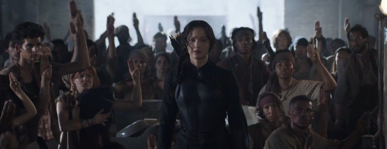 Trailer Italiano per Hunger Games: Il canto della Rivolta Parte 1