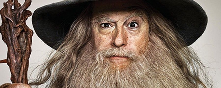 Stephen Colbert si traveste da... Bilbo, Legolas e Gandalf!