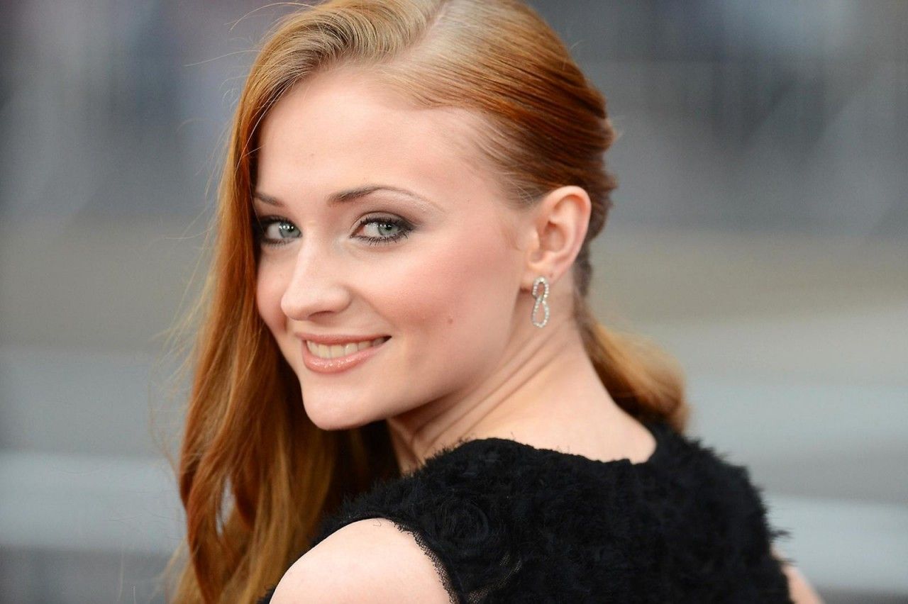 Sophie Turner commenta il suo ruolo di Jean Grey in X-Men Apocalypse