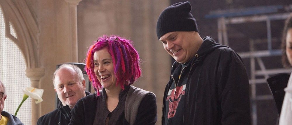 Artwork e foto di Andy e Lana Wachowski dal set di Jupiter - Il Destino dell'Universo