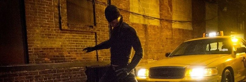 Charlie Cox si pronuncia sul costume di Daredevil