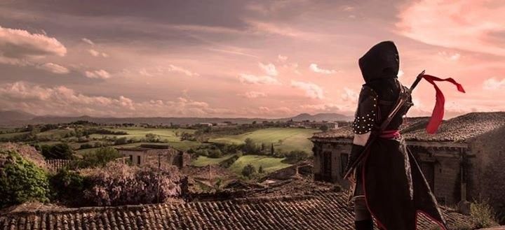 Stasera, ore 18:00, Siamo ospiti in diretta con Assassin's Creed