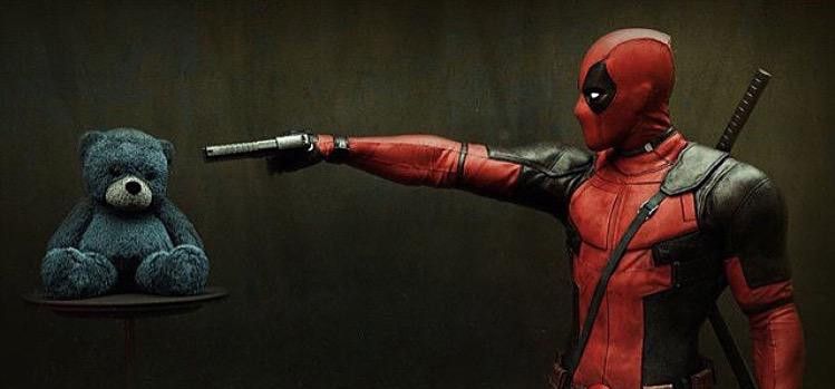 Deadpool sconcio anche in italiano! Ecco il trailer Vietato ai Minori