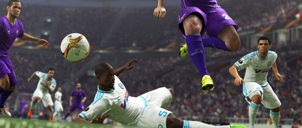 PES 2016 delinea due update, tra cui le formazioni