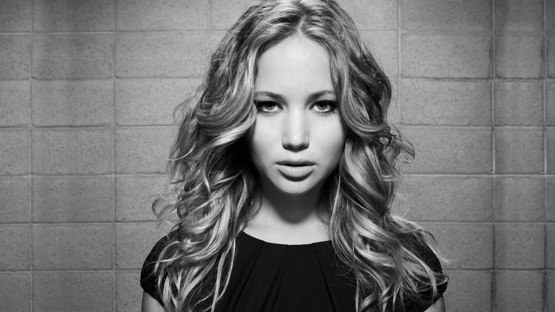 Jennifer Lawrence diventa regista con il suo primo film Project Delirium