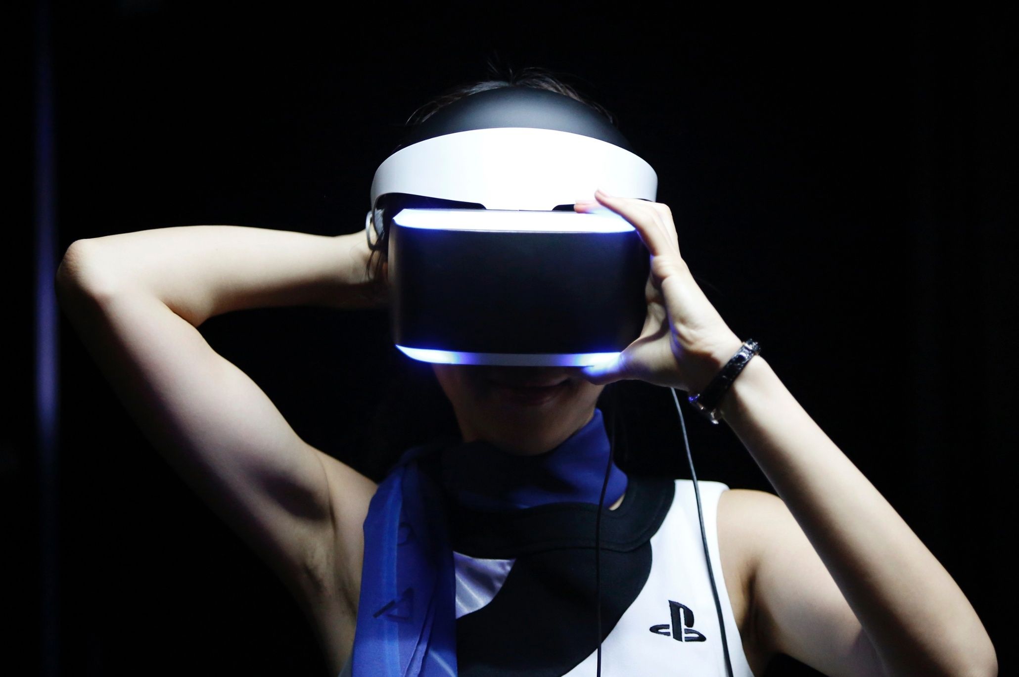 Secondo Gamestop, PlayStation VR arriverà in Autunno