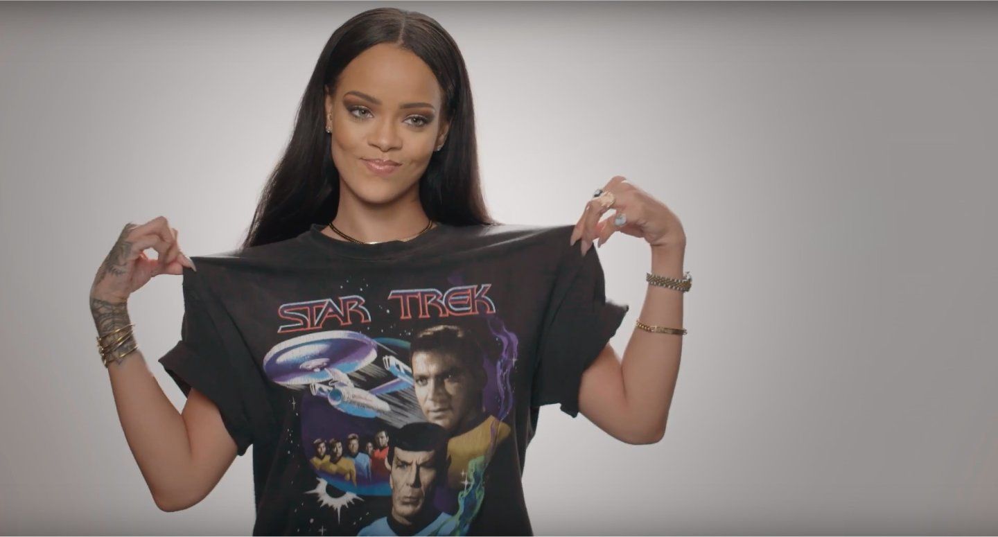 Rihanna in una featurette di Star Trek Beyond