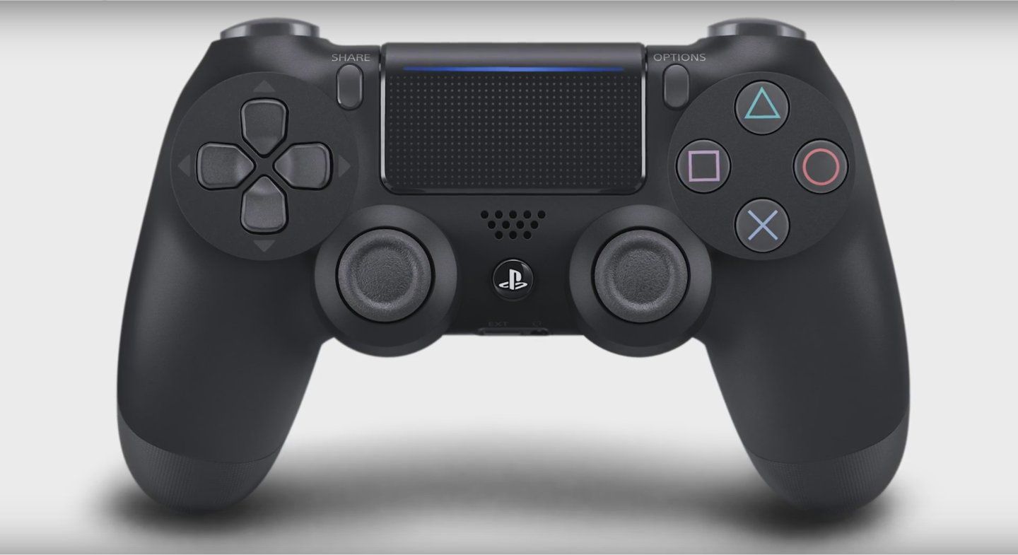 Il nuovo DualShock 4 è compatibile con la connessione USB