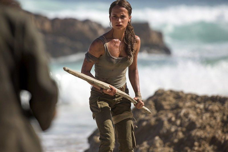 Primi scatti di Alicia Vikander nei panni di Lara Croft