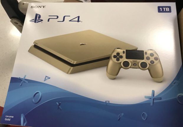 Arriva una PS4 gold?