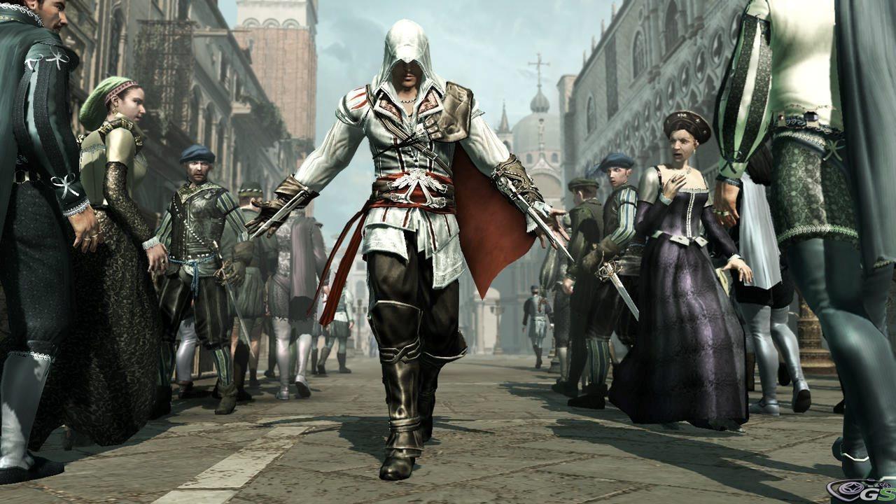 Ecco Ezio procedere tra la folla con le sue due lame retrattili