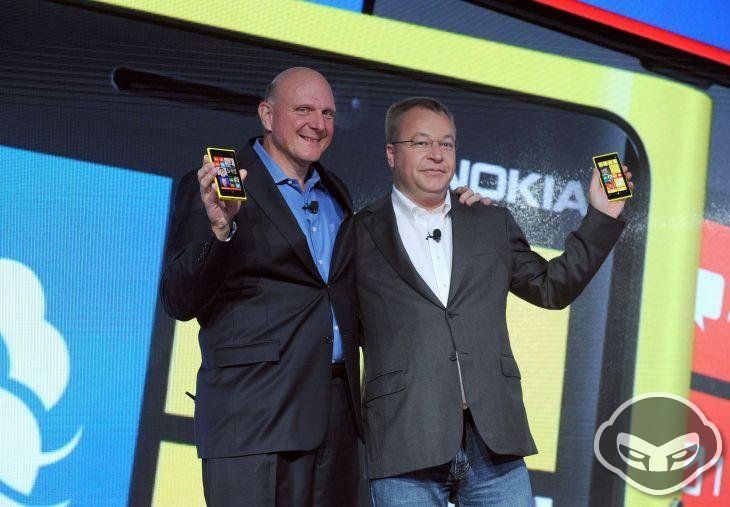 Ballmer ed Elop mostrano per la prima volta il Lumia 920