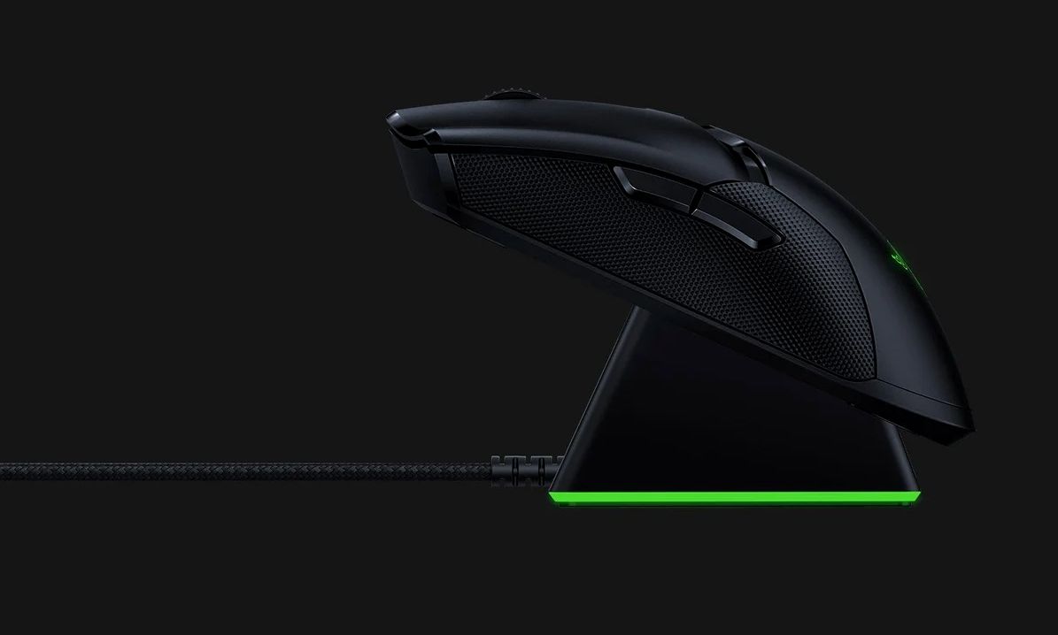 Razer Viper Ultimate - Il miglior wireless con dock di ricarica