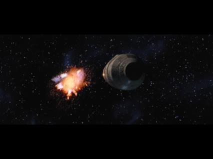 L'ultimo pod di salvataggio rimasto ci ha permesso di lasciare indenni l'astronave pochi istanti prima dell'esplosione... che ne sarà stato dei nostri compagni?