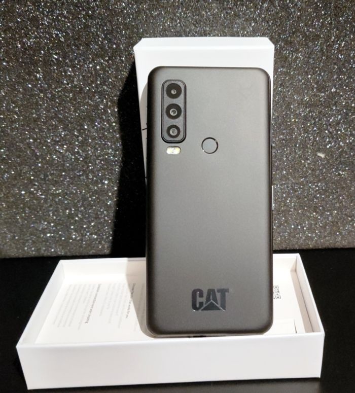 CAT S75 – Test del Rugged che parla anche via satellite - Gamesurf