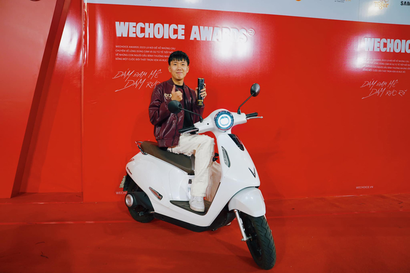 Kiaya và giải thưởng nhận được tại WeChoice Awards 2023