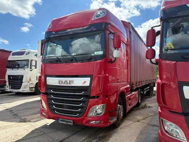  DAF XF 510 FT + NÁVĚS / 2016 / 1 057 735 km