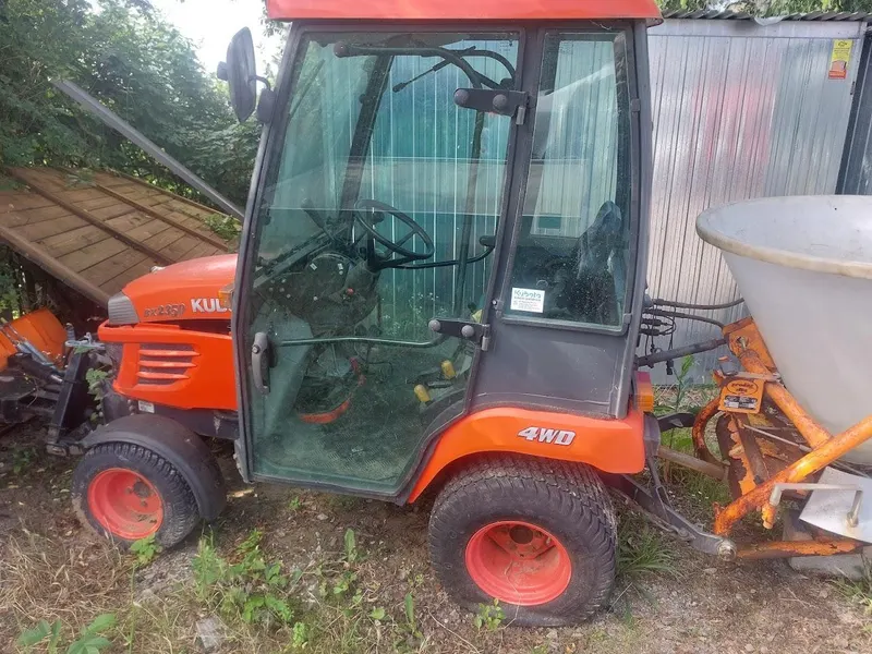KUBOTA BX 2350 / 2016