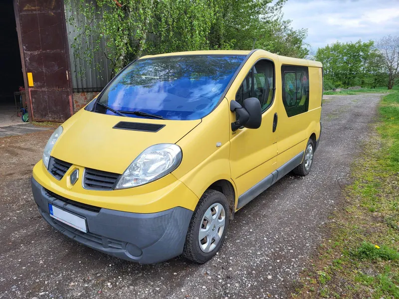 RENAULT TRAFIC / 2010 / 231 465 km