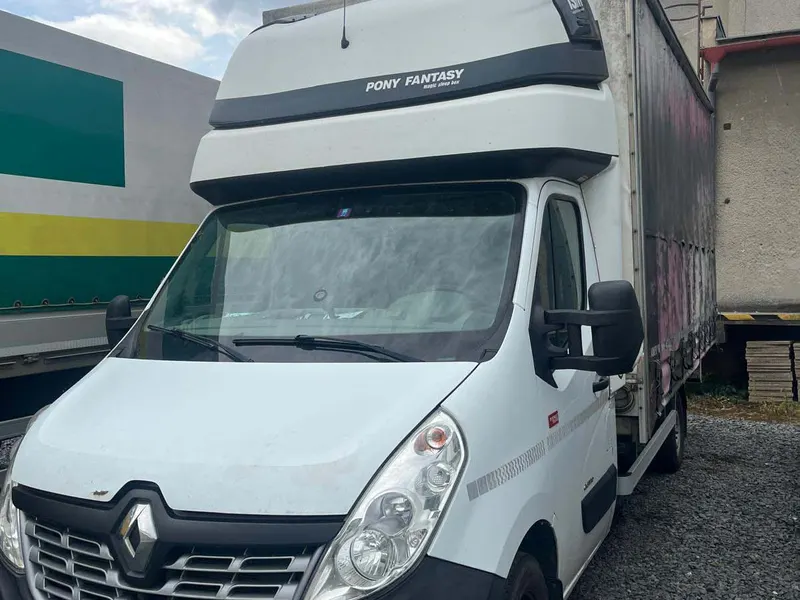 Renault Master / 2017 / 627 000 km