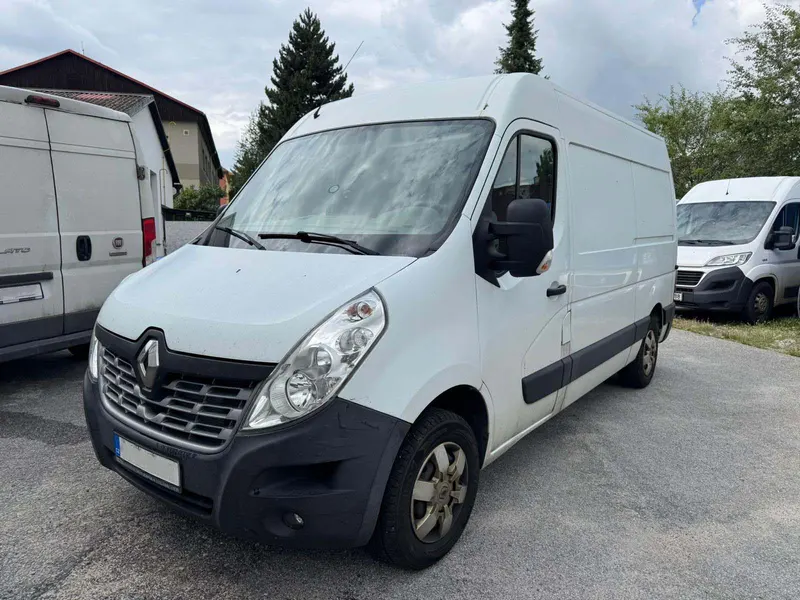 Renault Master / 2016 / 396 000 km