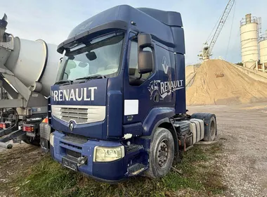 Renault PREMIUM DXI R 450 19 T / 2008 / 875 000 km