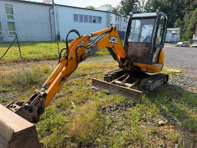 JCB 8032 / 2005