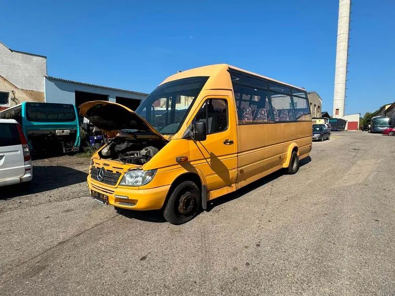 Mercedes-Benz SPRINTER 616 CDI / 2004 / 605 800 km
