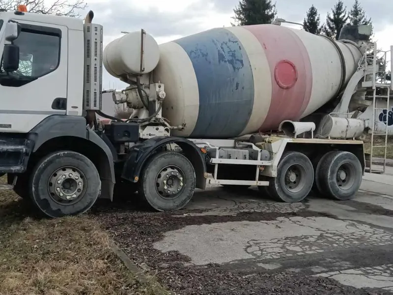 RENAULT KERAX R / 2003 / 396 500 km