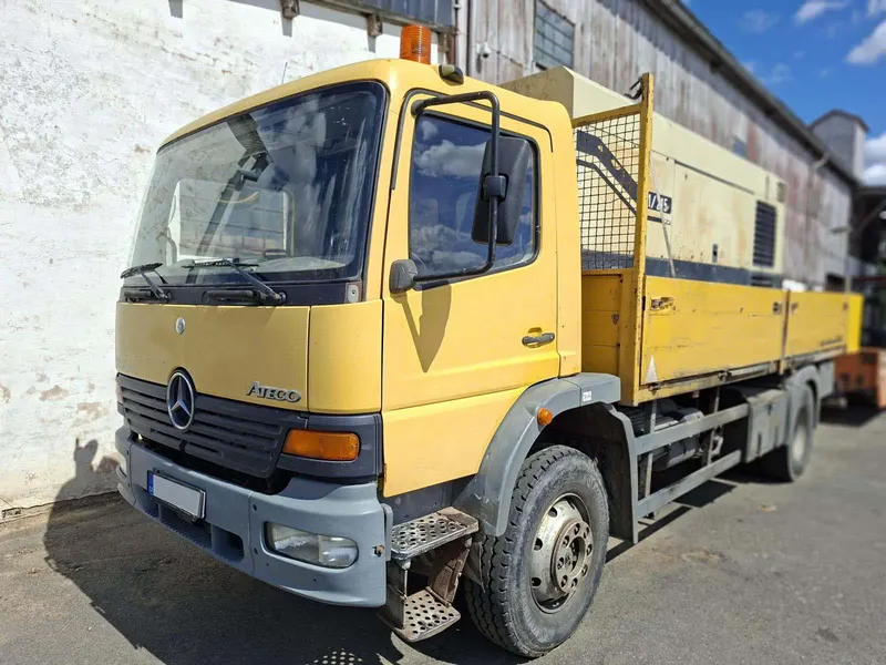 Mercedes-Benz Atego / 1999 / 377 300 km