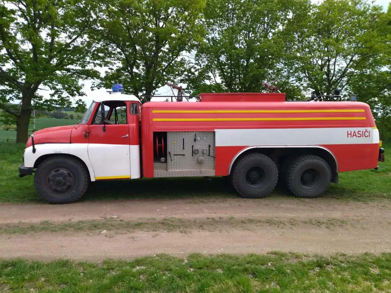 TATRA 138 CAS 32 / 1996 / 20 200 km