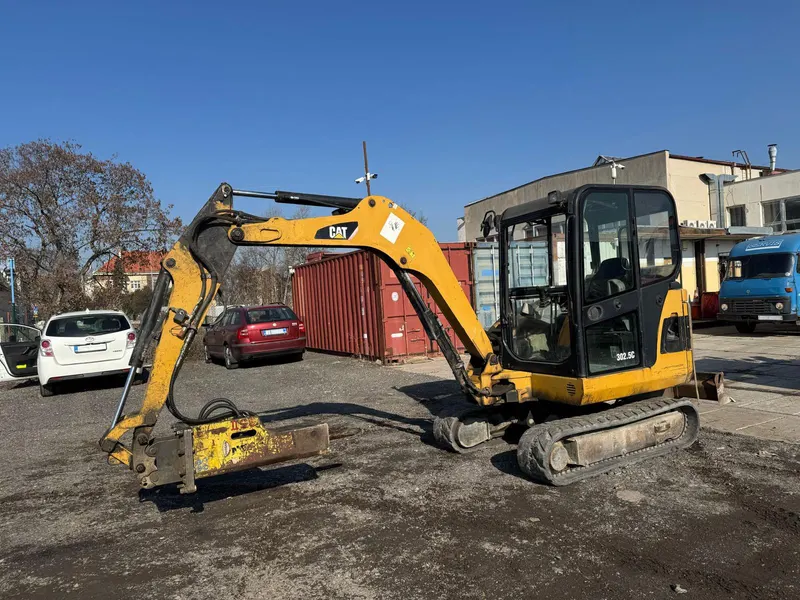 CATERPILLAR 302.5C / 2007 / 9 126 m/h