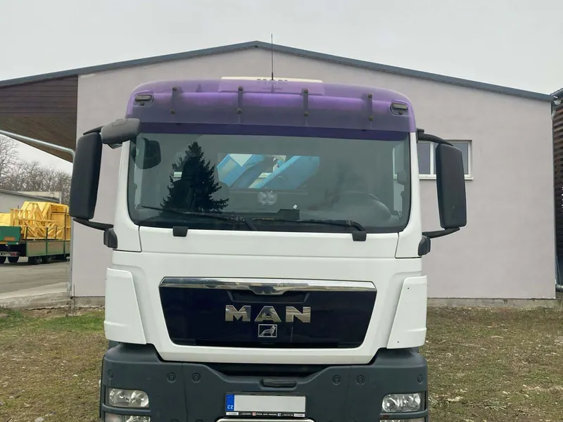 MAN TGA 26.360 / 2010 / 533 283 km