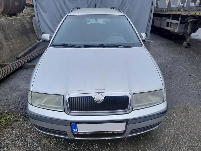 Škoda Octavia Kombi / 2002 / 310 000 km
