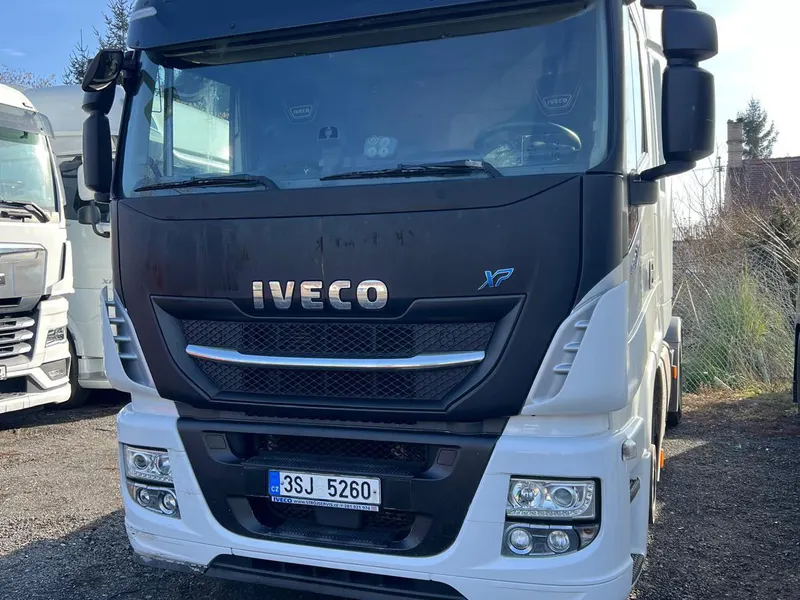 IVECO XP / 2018 / 745 428 km