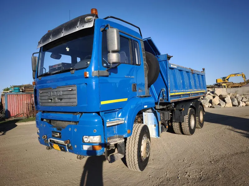 MAN TGA 26.480 / 2004 / 320 800km