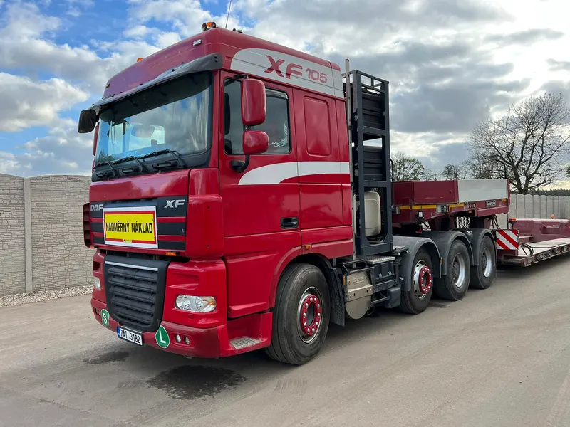 DAF  XF105/ 2009/ 8x4/ 465202 km 