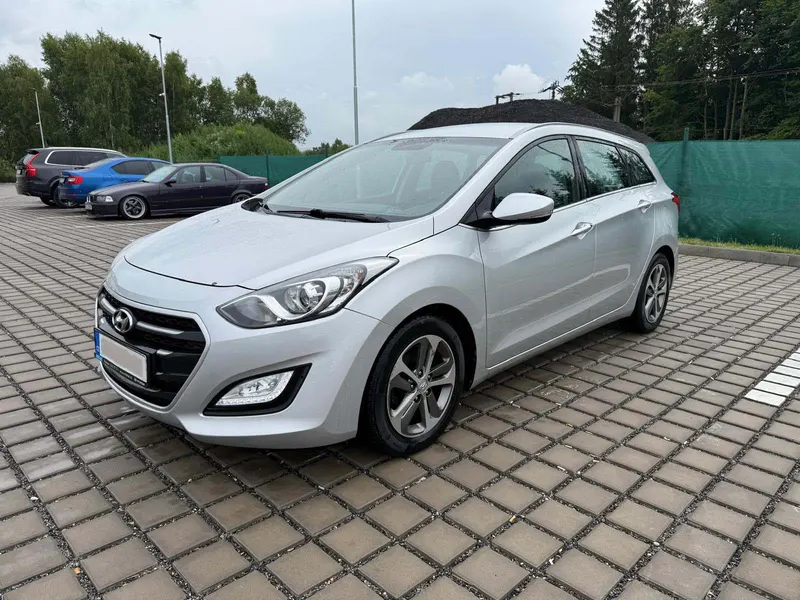 Hyundai i30 / 2016 
